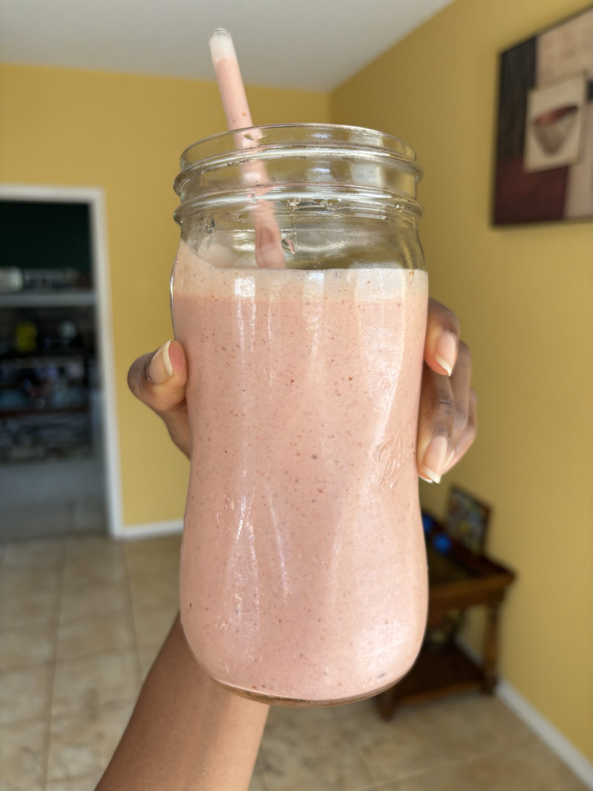 strawberry banana protein smoothie