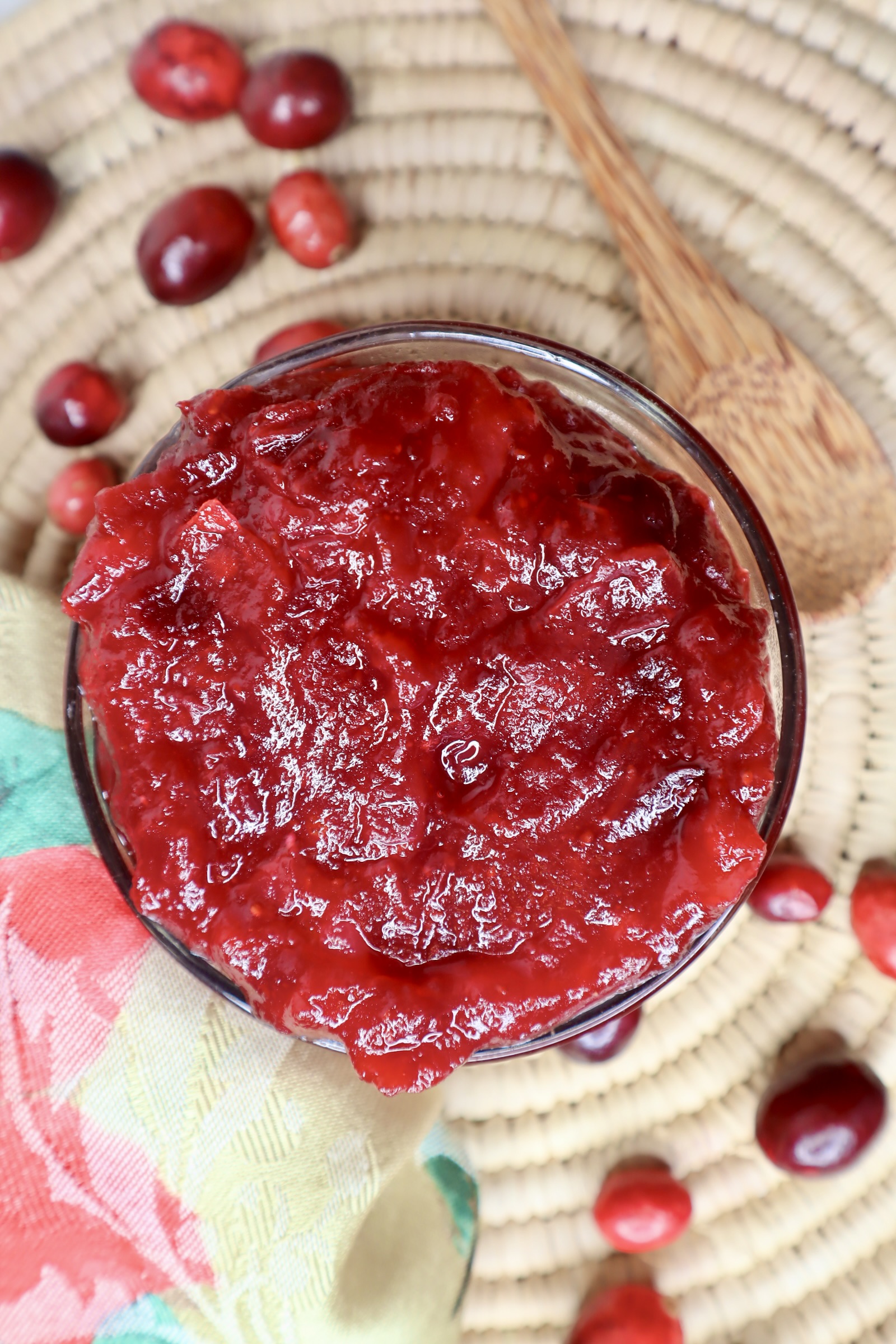 sugar free cranberry sauce on a wicker placemat